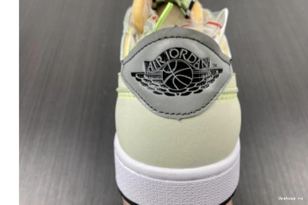 GREEN-BLACK WHITE GHOST AIR 1 OG DM7837-103 LOW JORDAN 0315